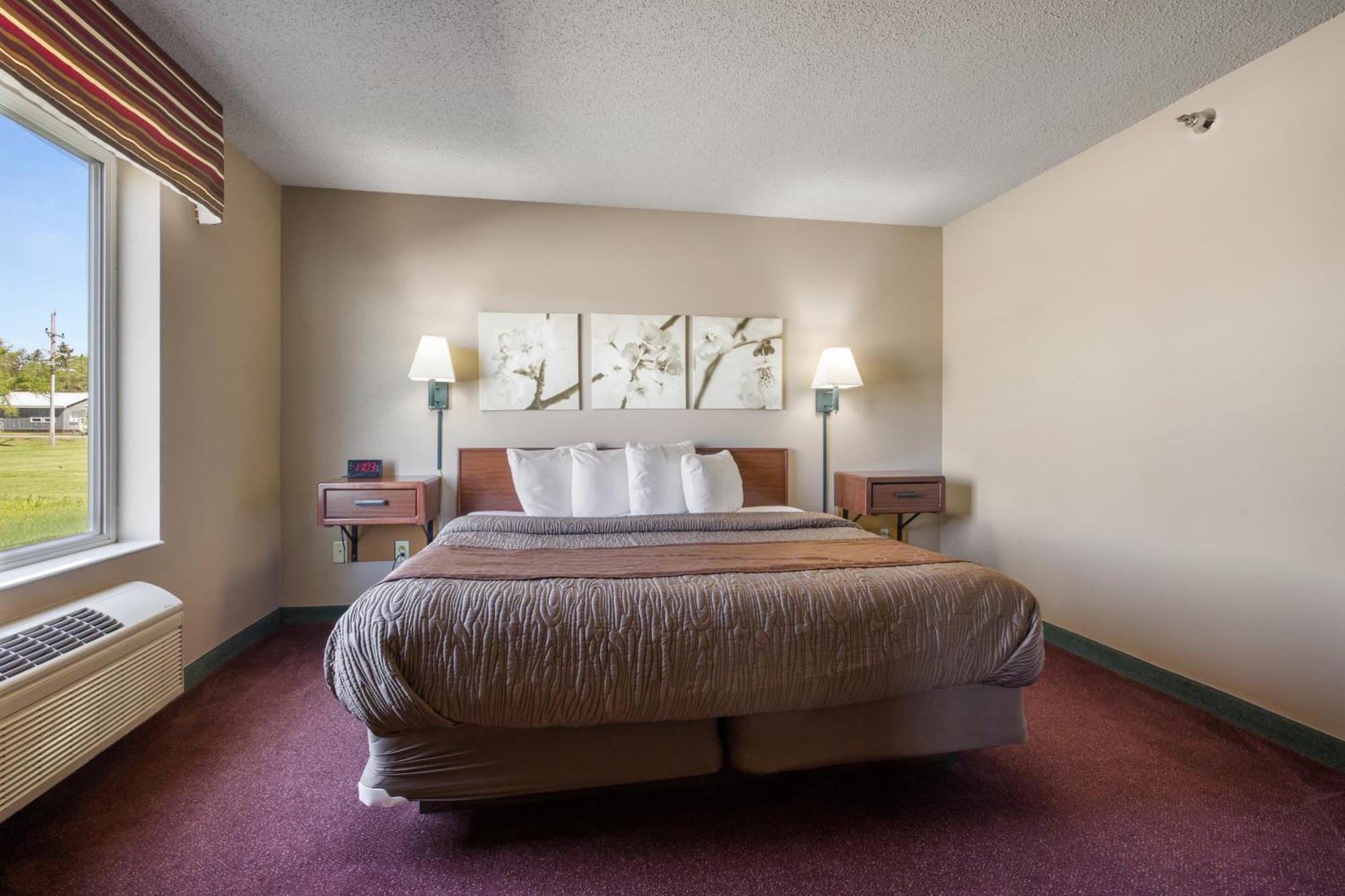 De Smet Super Deluxe Inn & Suites Стая снимка