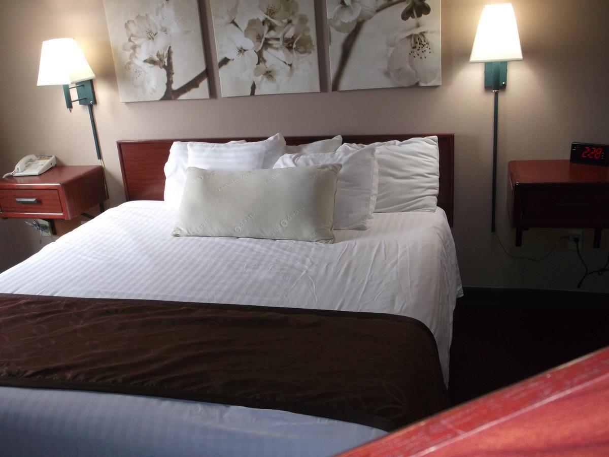 De Smet Super Deluxe Inn & Suites Екстериор снимка