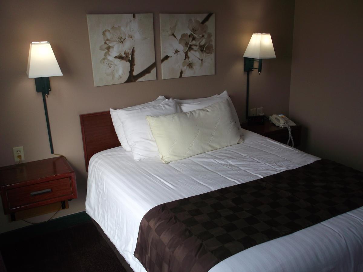 De Smet Super Deluxe Inn & Suites Екстериор снимка