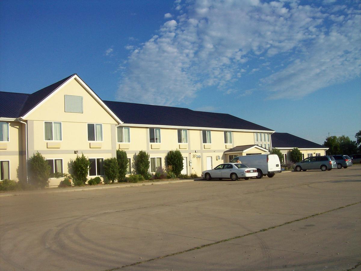 De Smet Super Deluxe Inn & Suites Екстериор снимка