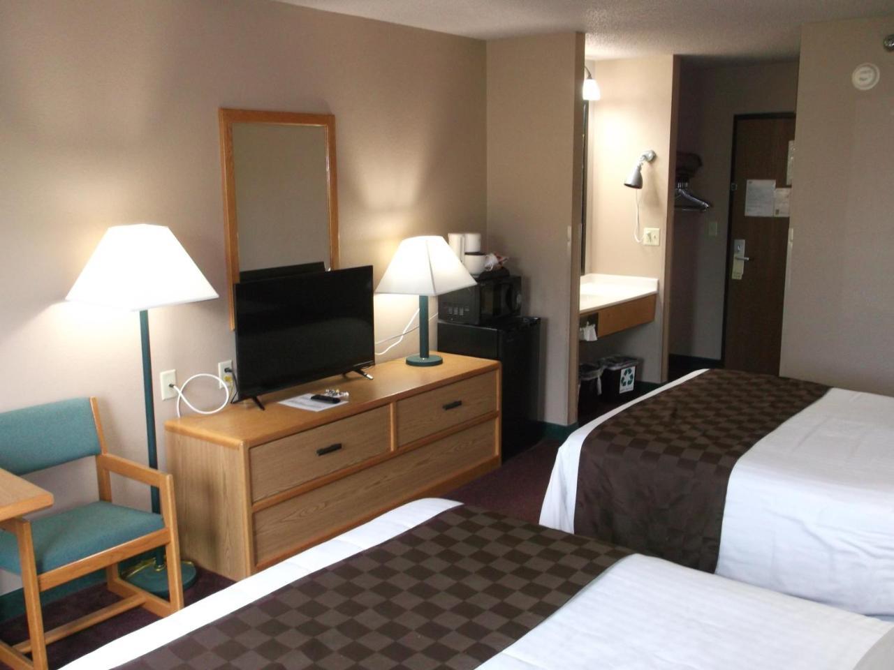 De Smet Super Deluxe Inn & Suites Екстериор снимка