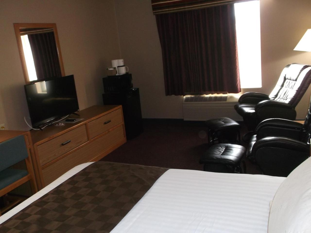 De Smet Super Deluxe Inn & Suites Екстериор снимка