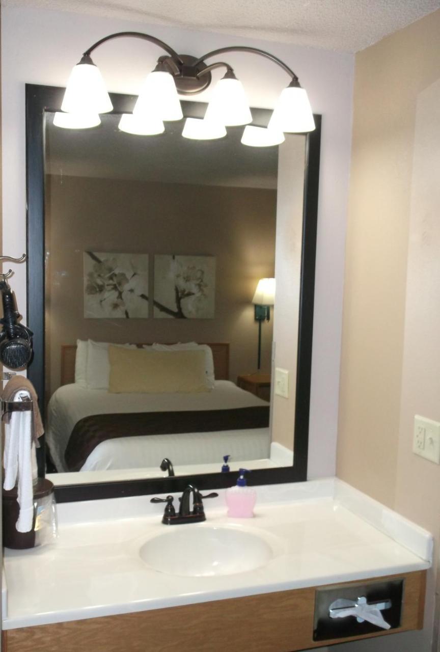 De Smet Super Deluxe Inn & Suites Екстериор снимка